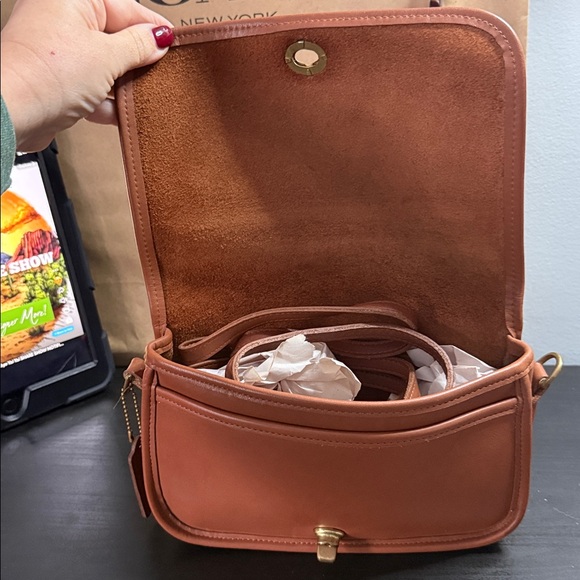 Coach Vintage Pocket Purse - Picture 10 of 17